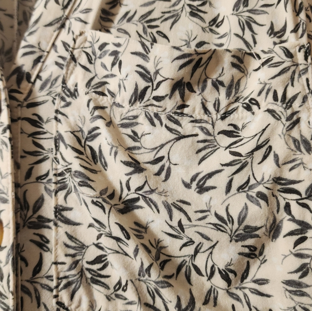 Floral Button-Up Dress - Picture 5 of 5